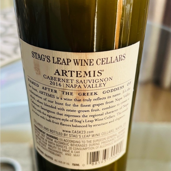 Upcycled Wine Bottle Candle | Stag’s Leap Artemis Napa Cabernet | Vanilla Lav - Picture 3 of 3